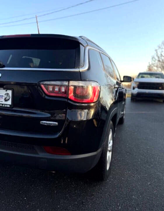 Jeep Compass Latitude FWD 2019