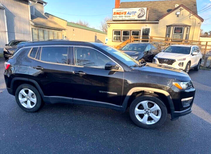 Jeep Compass Latitude FWD 2019