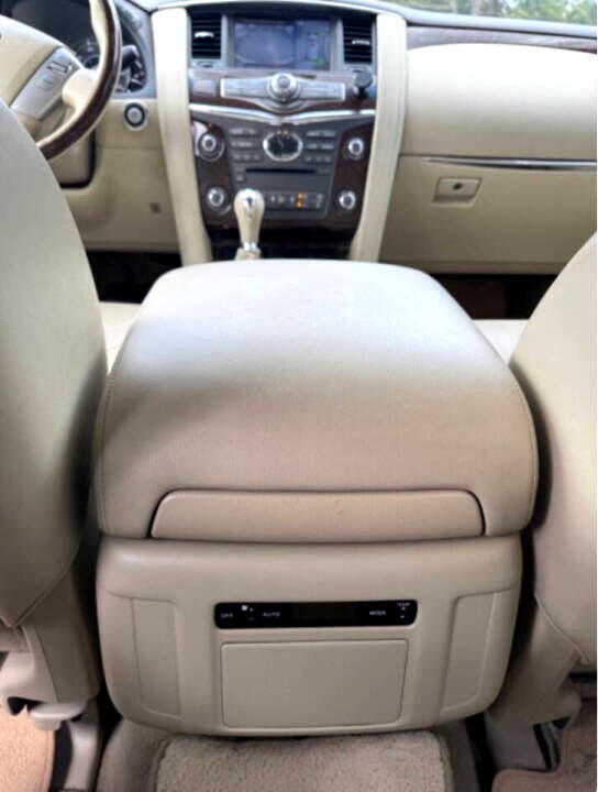 Infiniti QX80 Limited 4WD 2016