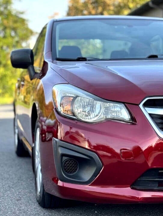 Subaru Impreza Base 4-Door 2012