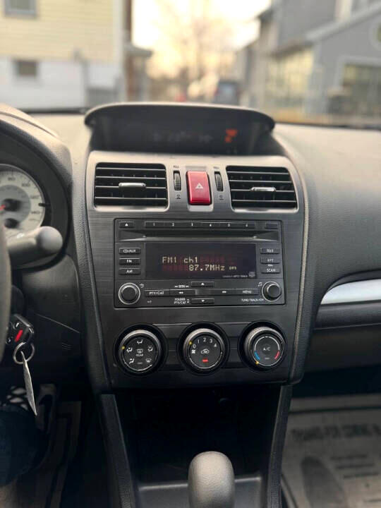 Subaru Impreza Base 4-Door 2012