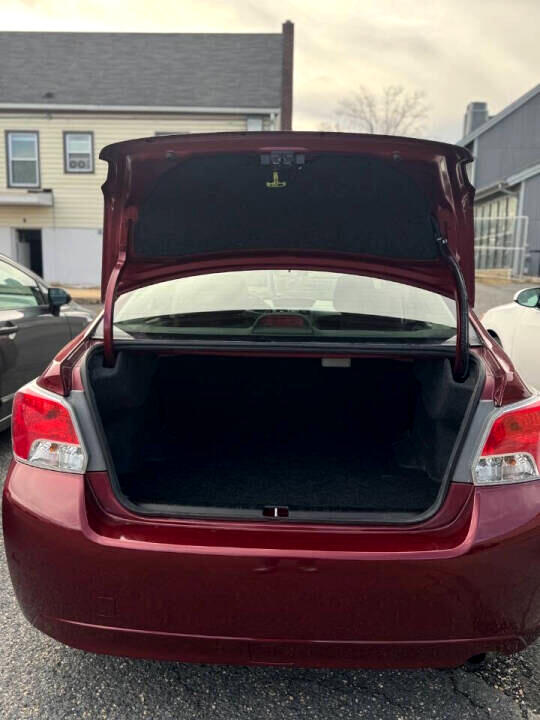 Subaru Impreza Base 4-Door 2012