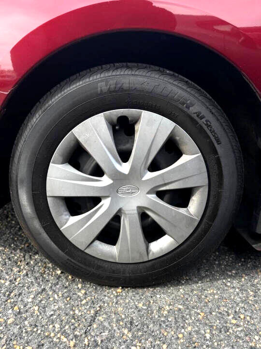 Subaru Impreza Base 4-Door 2012