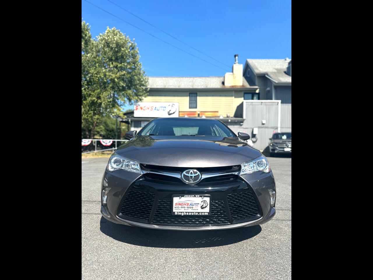 2017 Toyota Camry SE