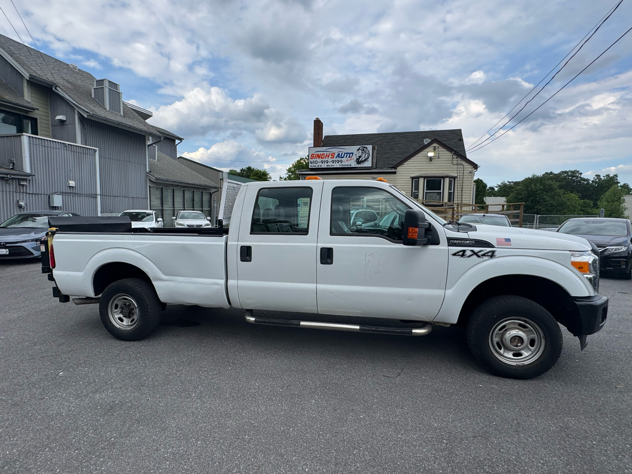 Ford F-250 SD XLT Crew Cab Long Bed 4WD 2013