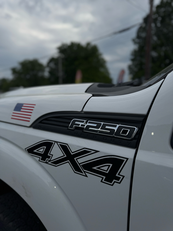 Ford F-250 SD XLT Crew Cab Long Bed 4WD 2013