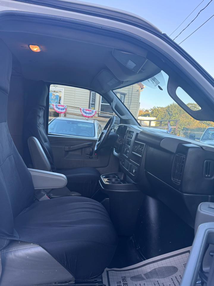 Chevrolet Express 3500 Cargo Extended 2017