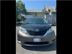 2012 Toyota Sienna 