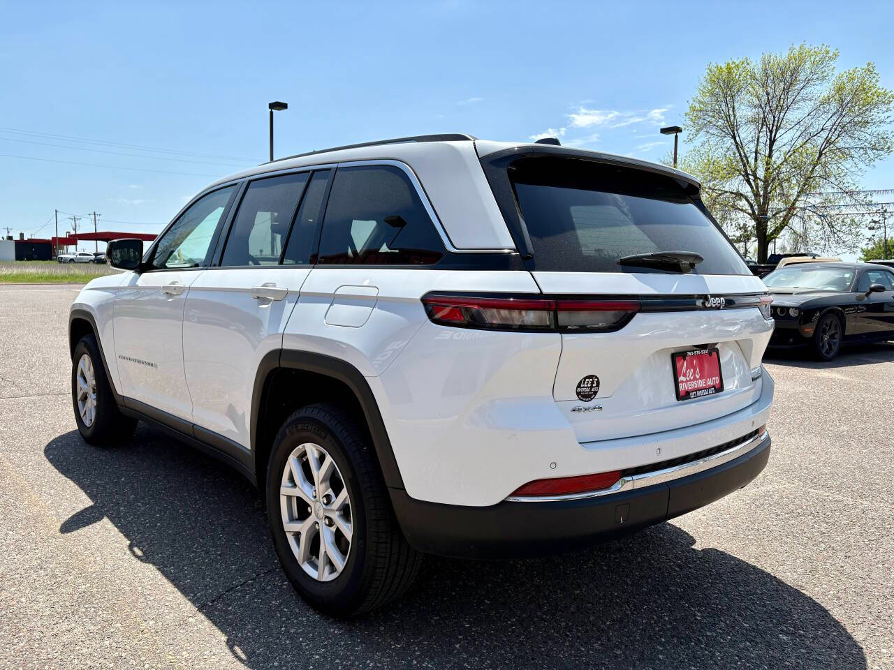 2022 Jeep Grand Cherokee Limited photo 3