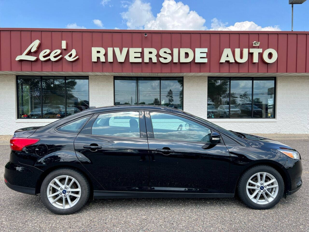 Ford Focus SE Sedan 2018