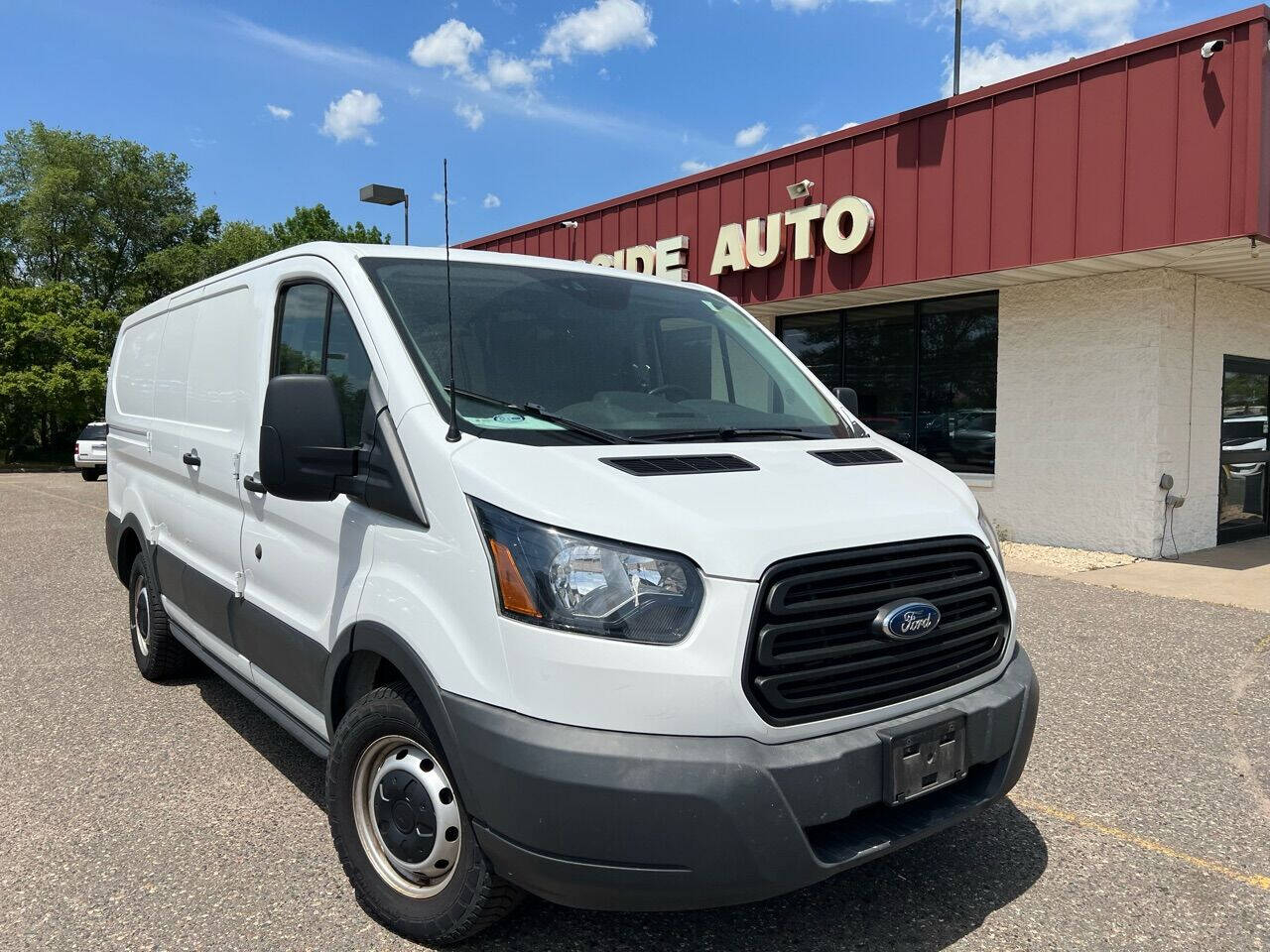Ford Transit 150 Van Low Roof 60/40 Pass. 130-in. WB 2019