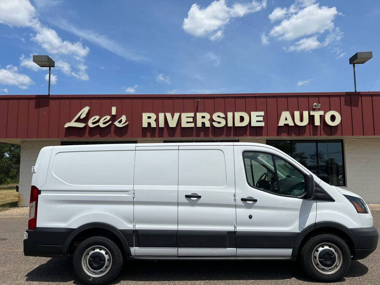 Ford Transit 150 Van Low Roof 60/40 Pass. 130-in. WB 2019