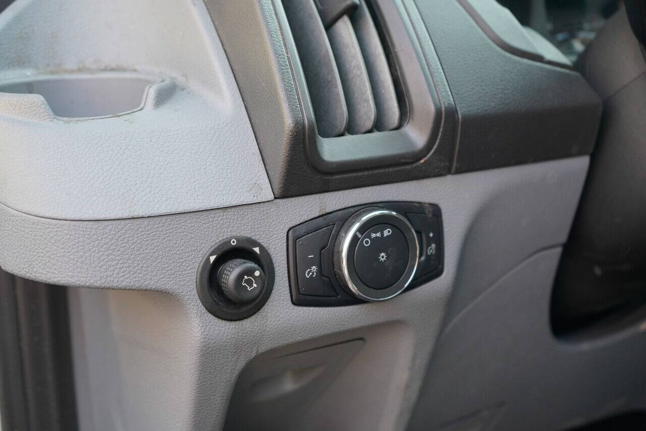 Ford Transit 150 Van Low Roof 60/40 Pass. 130-in. WB 2019