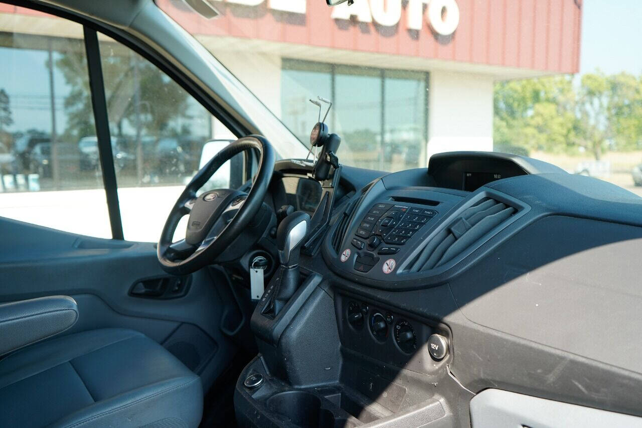 Ford Transit 150 Van Low Roof 60/40 Pass. 130-in. WB 2019