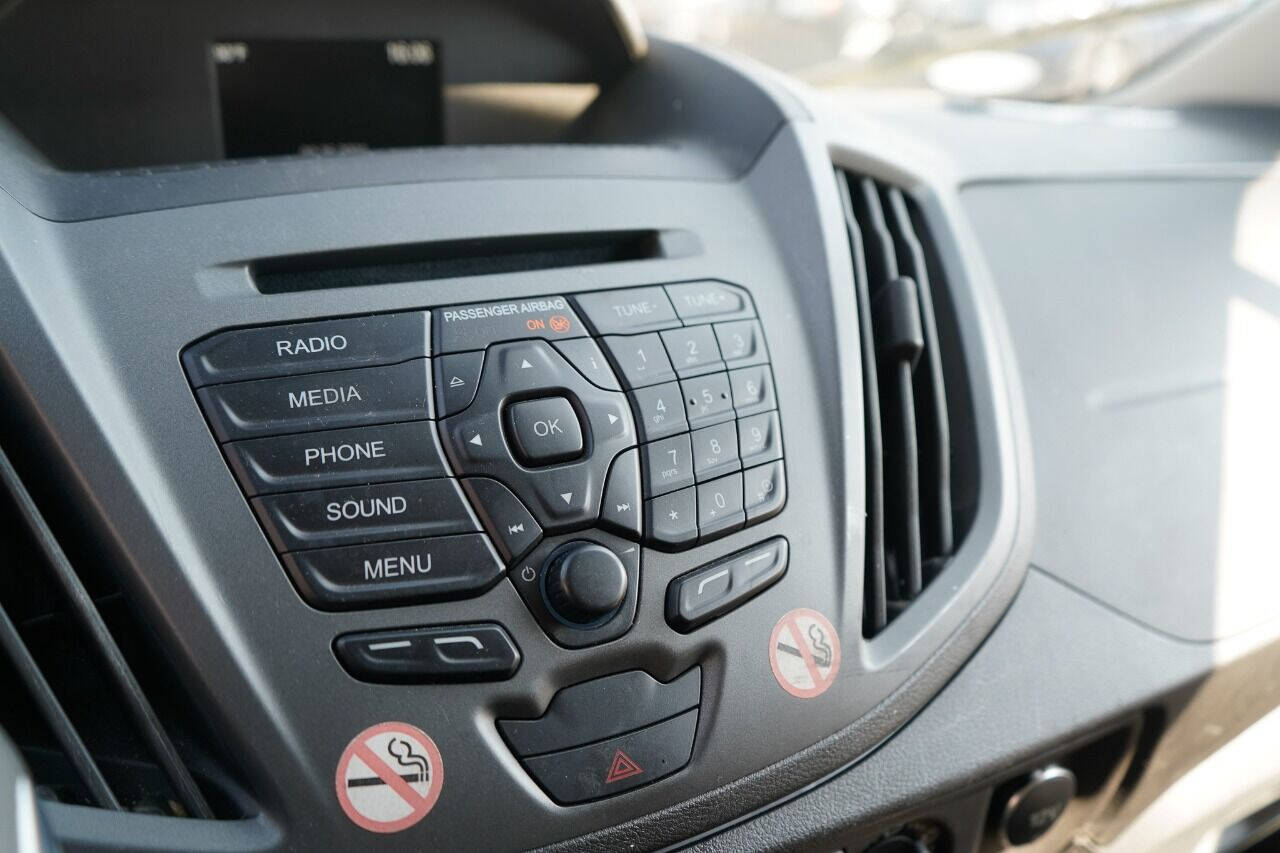 Ford Transit 150 Van Low Roof 60/40 Pass. 130-in. WB 2019