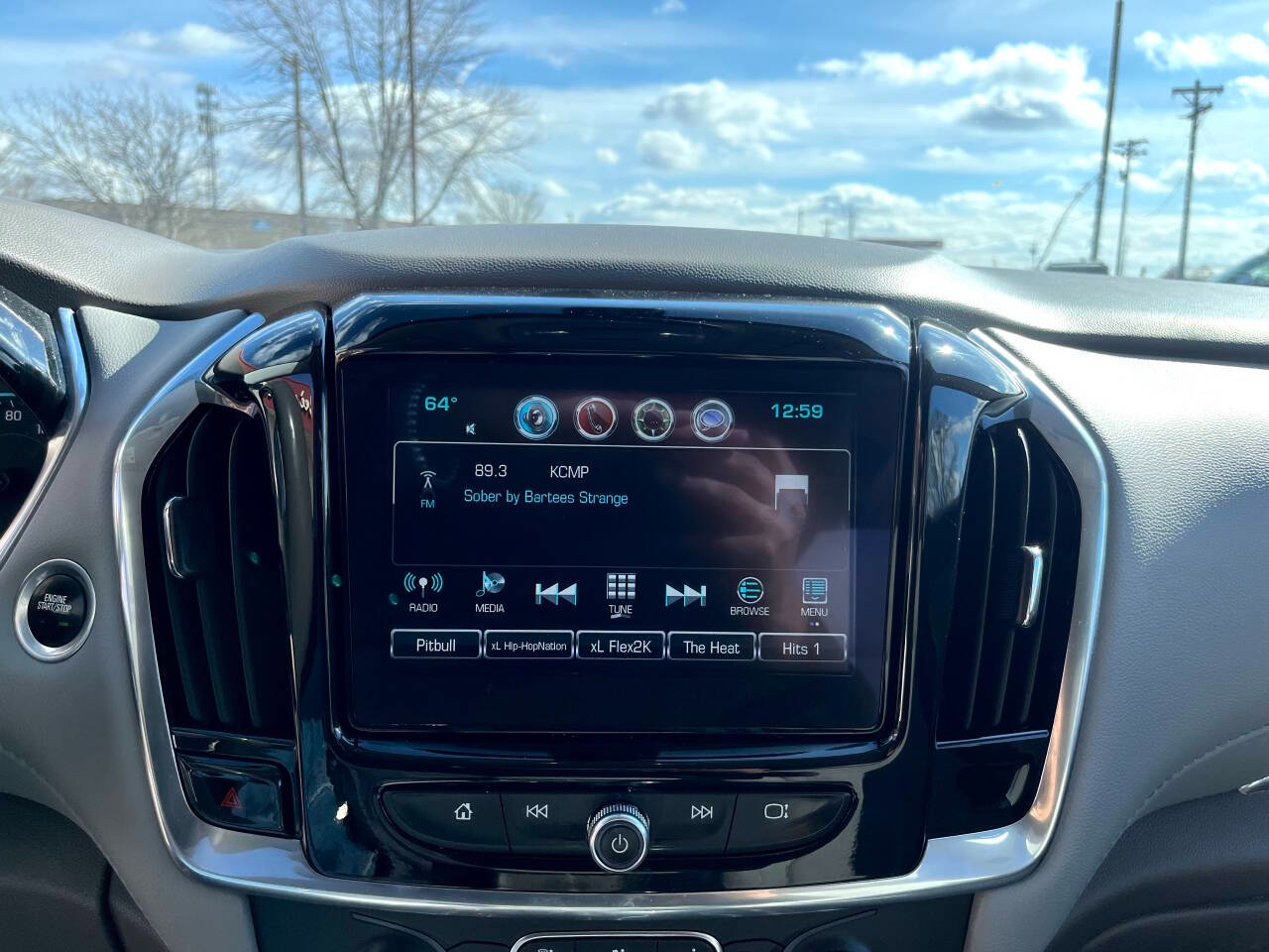 Chevrolet Traverse LT Cloth FWD 2019