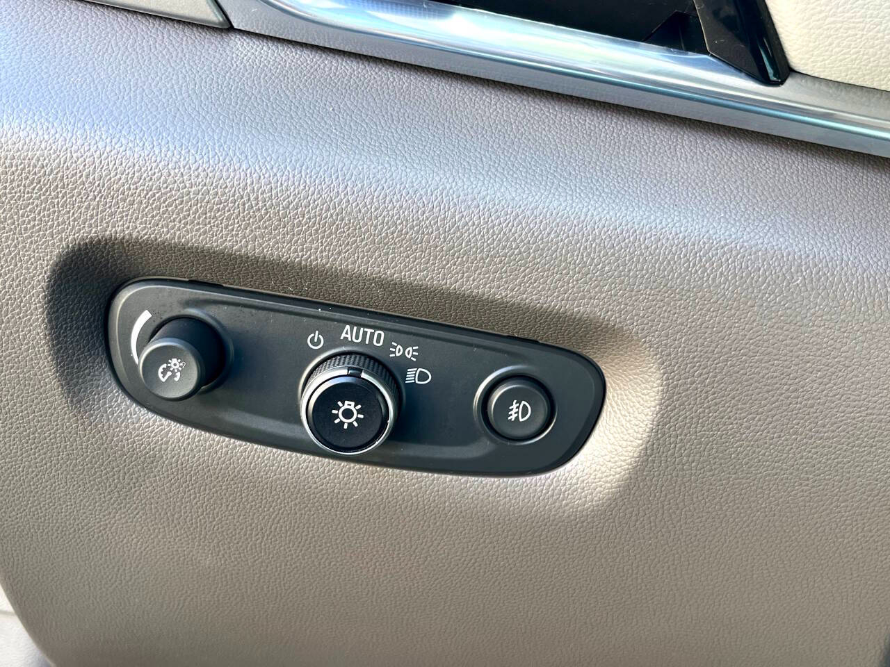 Chevrolet Traverse LT Cloth FWD 2019