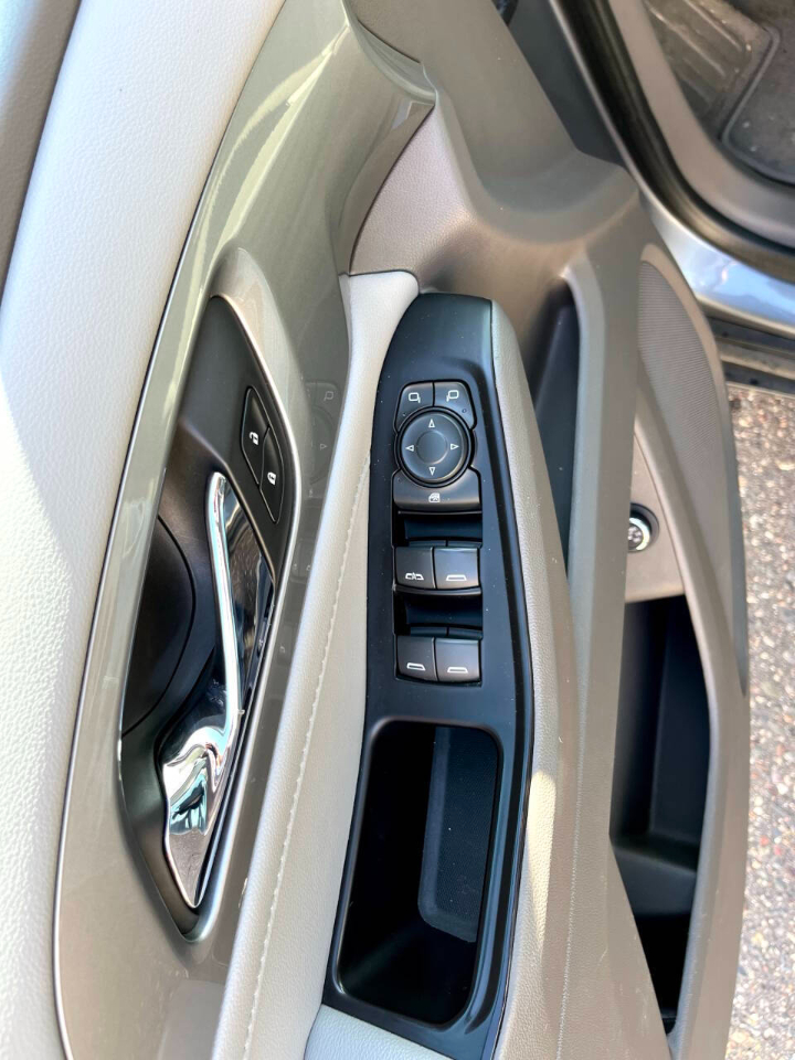 Chevrolet Traverse LT Cloth FWD 2019