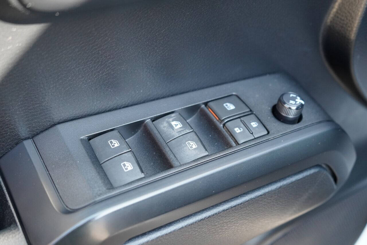 Toyota Tacoma SR5 Double Cab Long Bed V6 6AT 4WD 2019