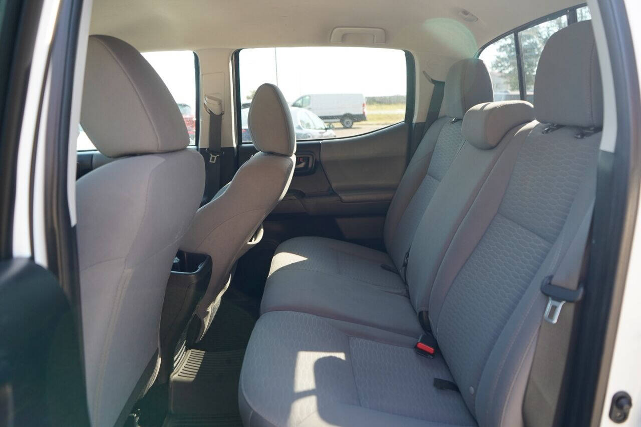 Toyota Tacoma SR5 Double Cab Long Bed V6 6AT 4WD 2019