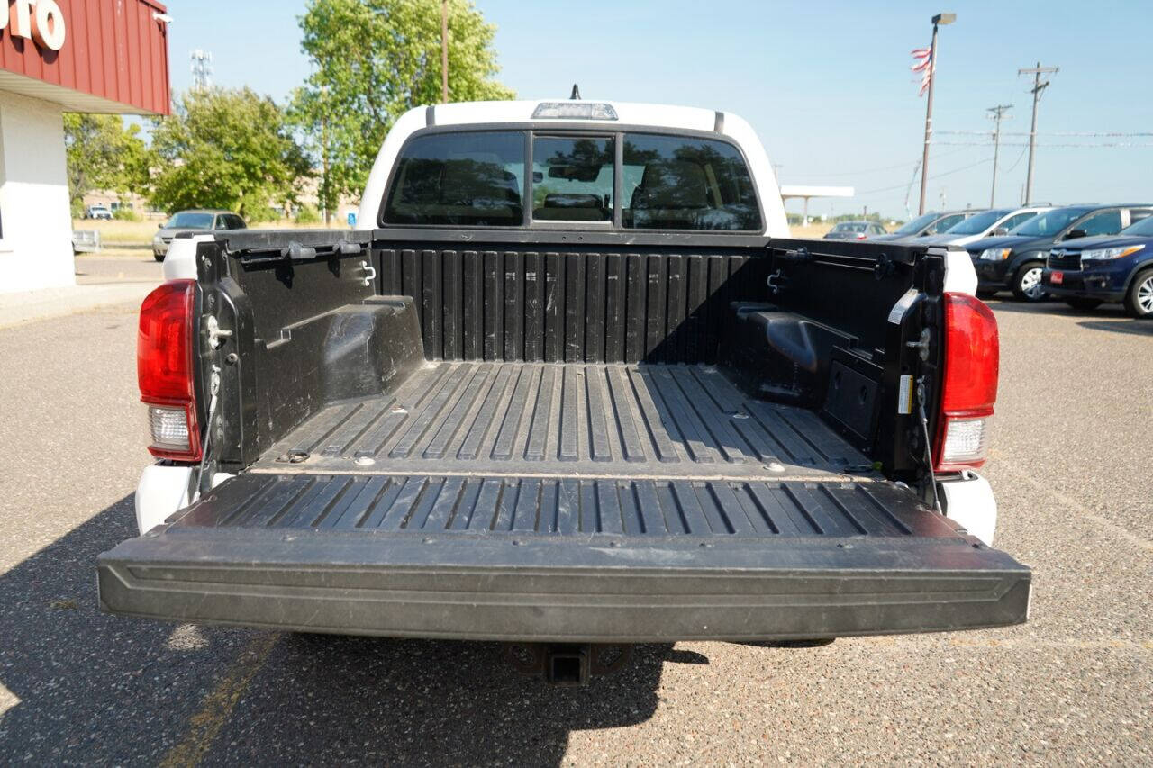 Toyota Tacoma SR5 Double Cab Long Bed V6 6AT 4WD 2019