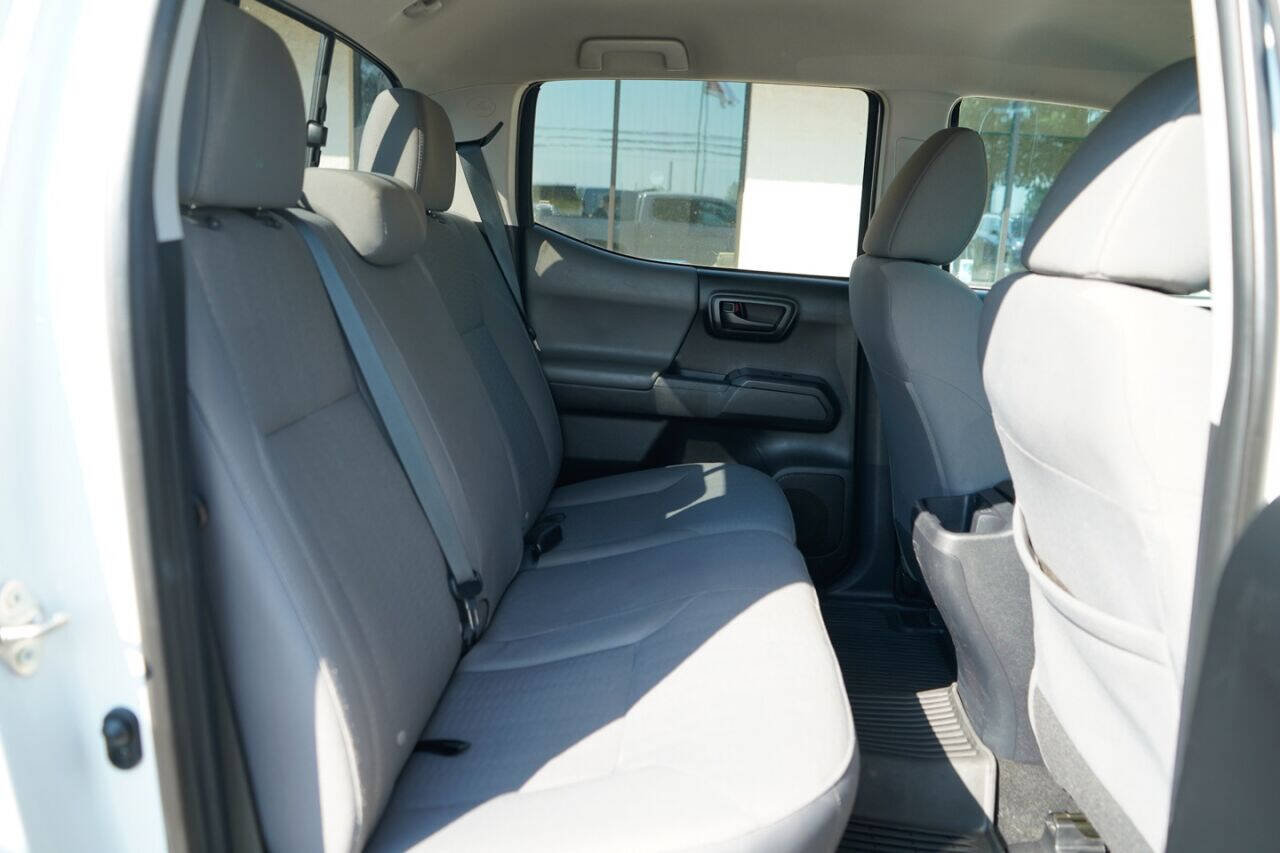 Toyota Tacoma SR5 Double Cab Long Bed V6 6AT 4WD 2019