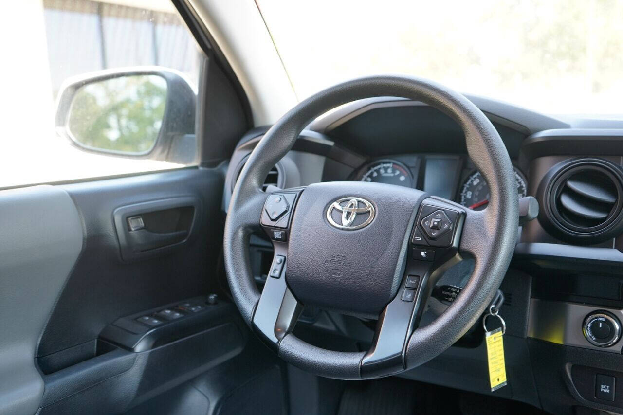 Toyota Tacoma SR5 Double Cab Long Bed V6 6AT 4WD 2019