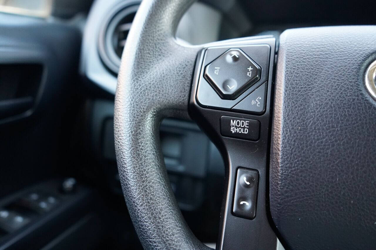 Toyota Tacoma SR5 Double Cab Long Bed V6 6AT 4WD 2019