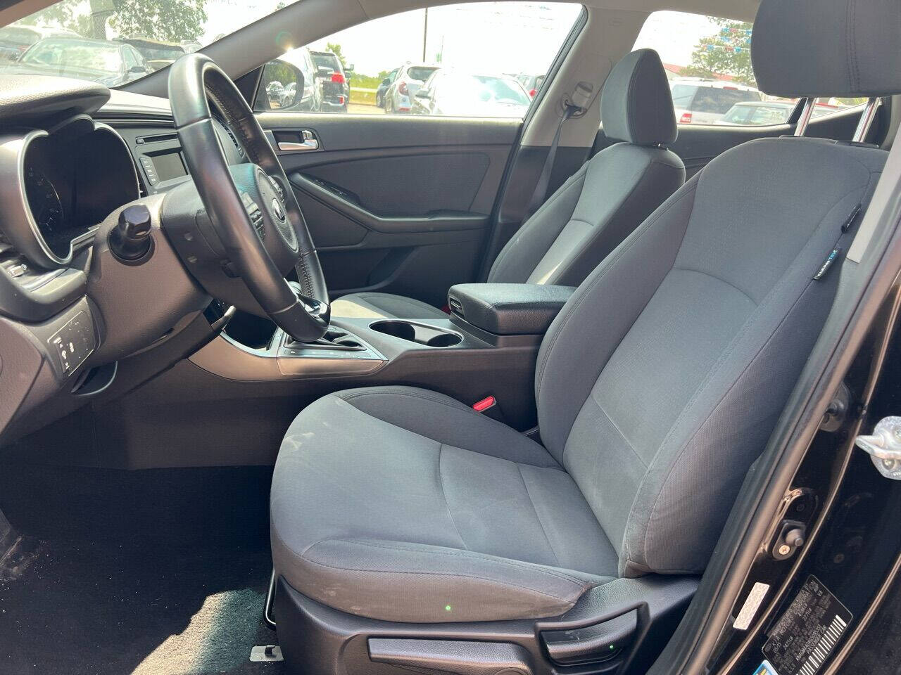 Kia Optima Hybrid LX 2016