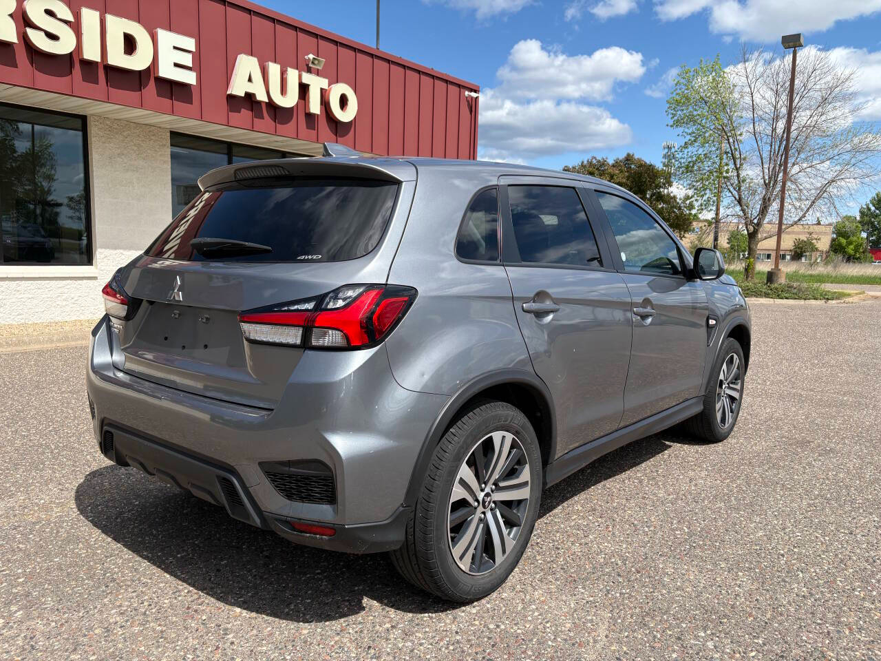 Mitsubishi Outlander Sport 2.0 ES AWD 2021