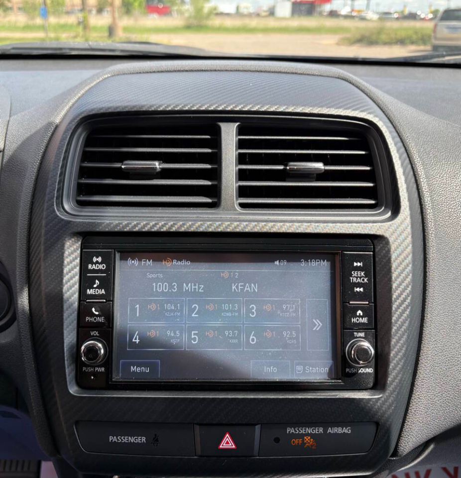 Mitsubishi Outlander Sport 2.0 ES AWD 2021