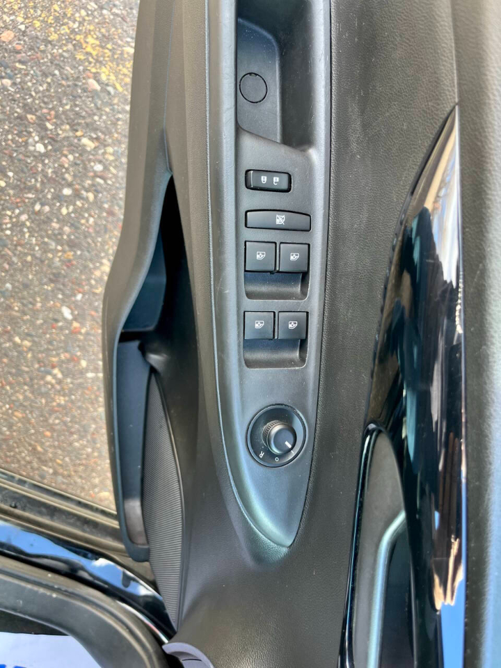 2019 Chevrolet Spark 1LT LT photo 2