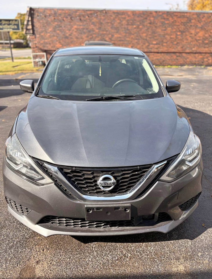 Nissan Sentra SL 4D Sedan 2019