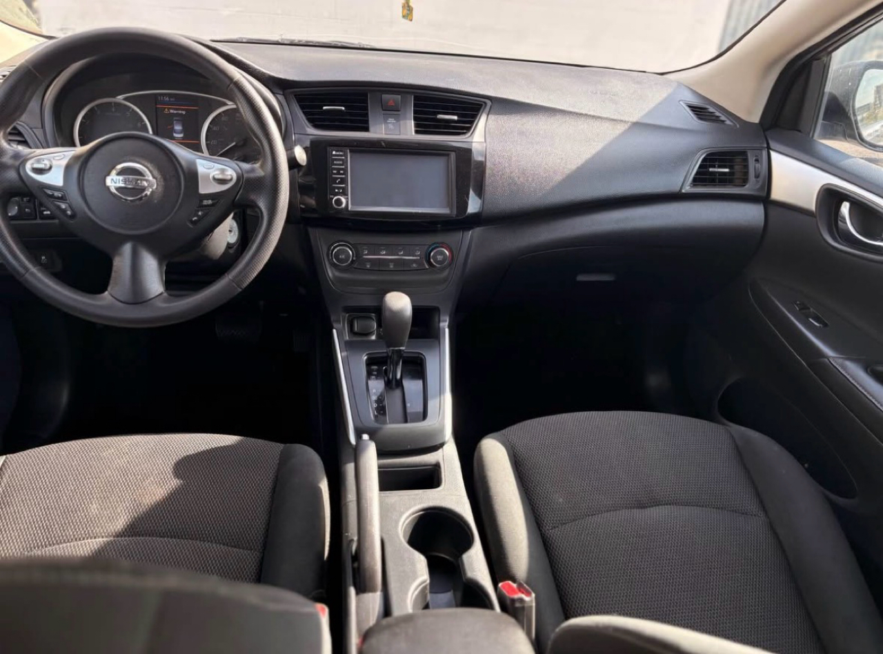 Nissan Sentra SL 4D Sedan 2019