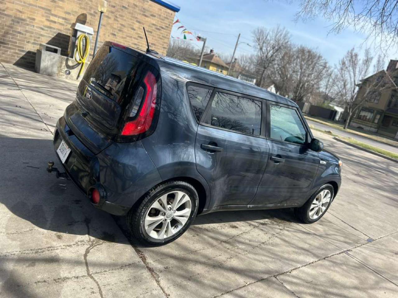 Kia Soul + w/Signature 2.0 Special Edition 2016