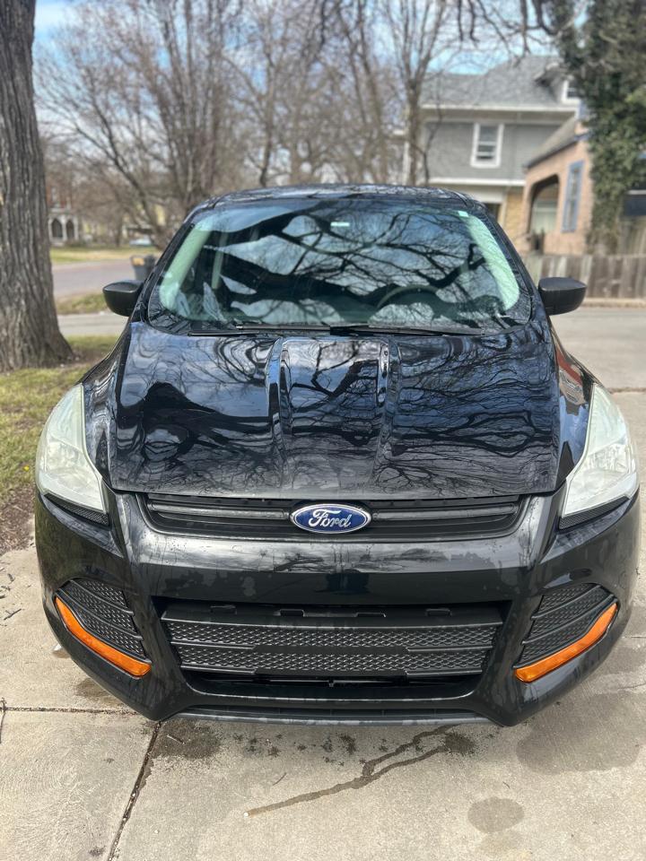 Ford Escape S FWD 2013