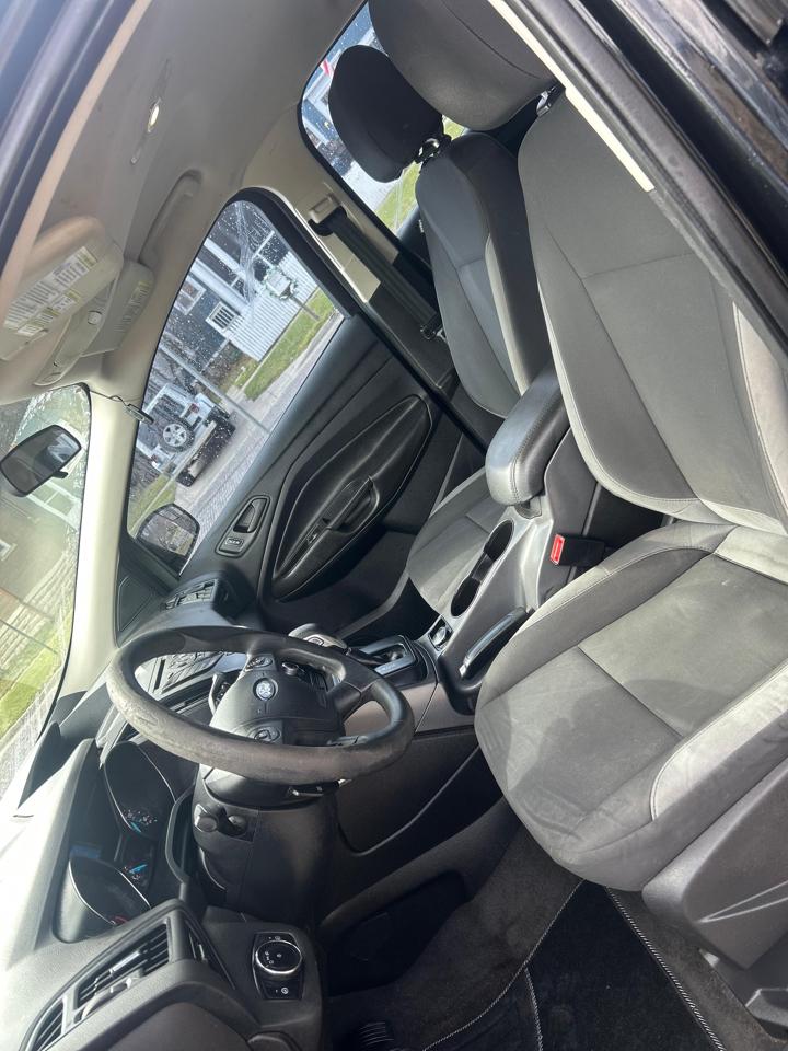 Ford Escape S FWD 2013