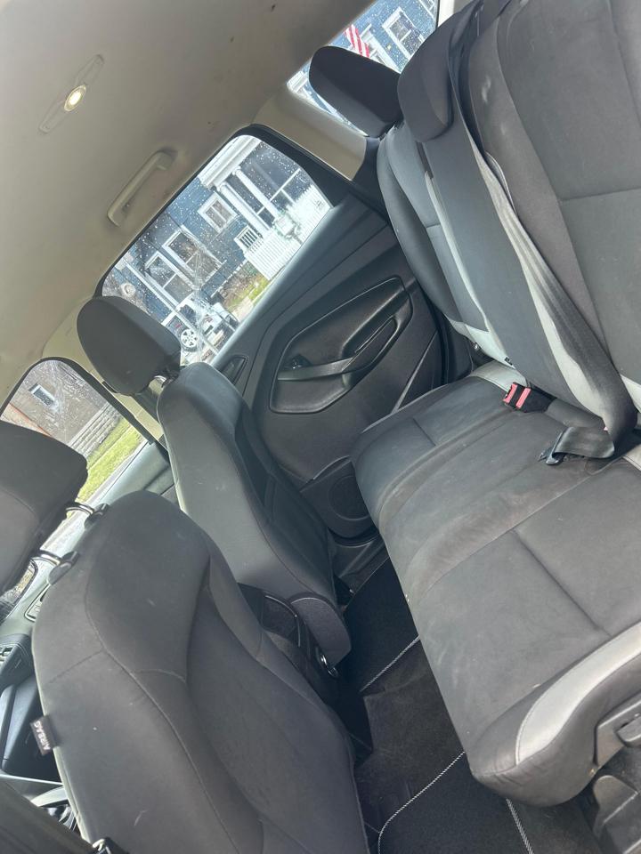 Ford Escape S FWD 2013