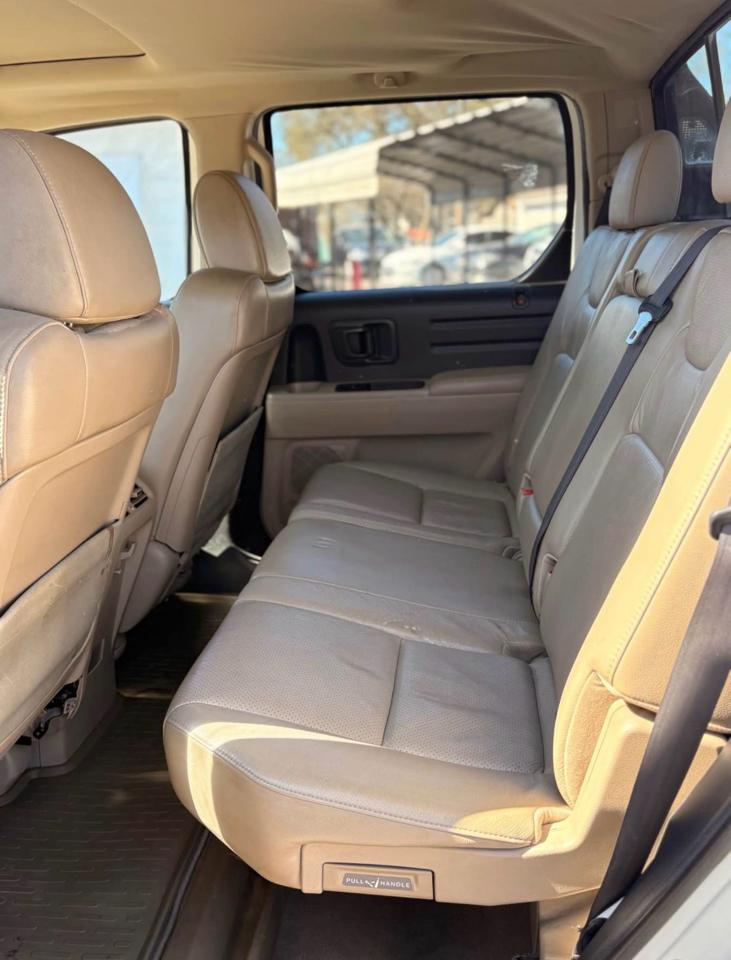 Honda Ridgeline RTL w/ Navigation 2009
