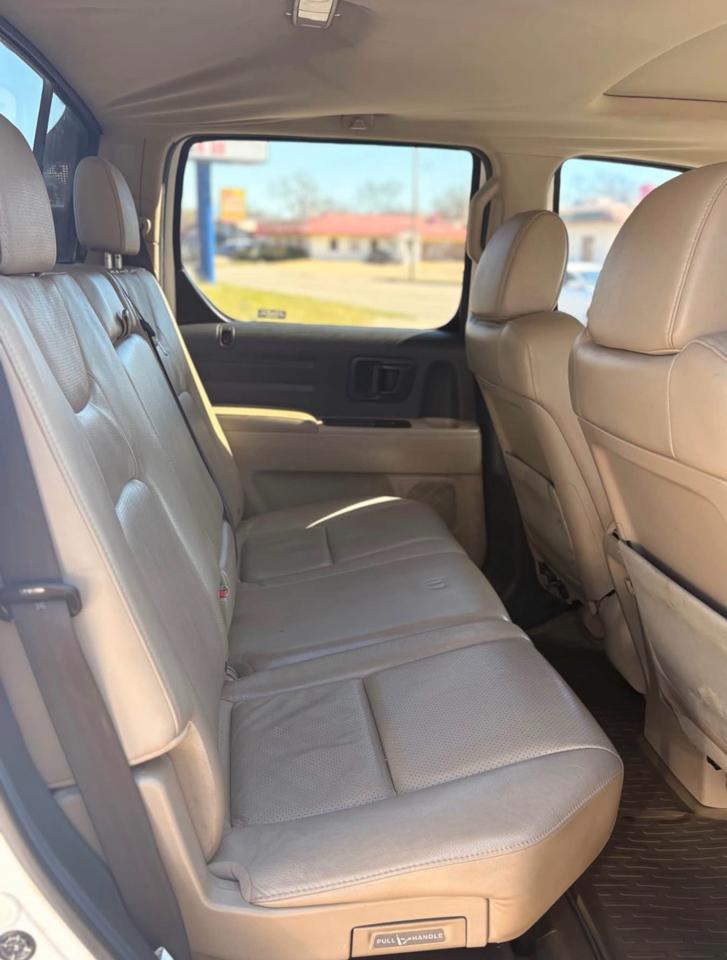Honda Ridgeline RTL w/ Navigation 2009