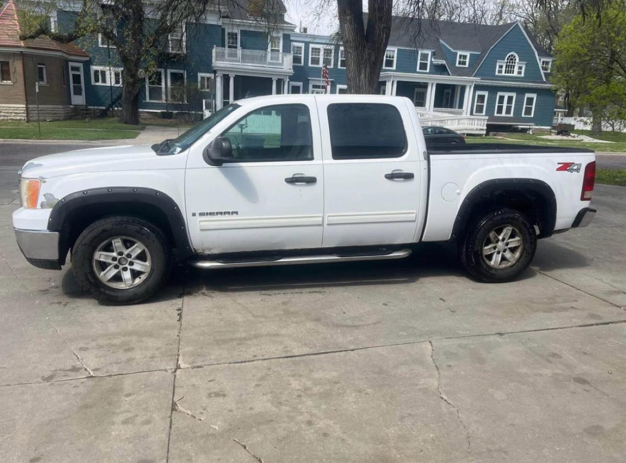 GMC Sierra 1500 Classic 4WD Crew Cab 143.5" SLE 2009