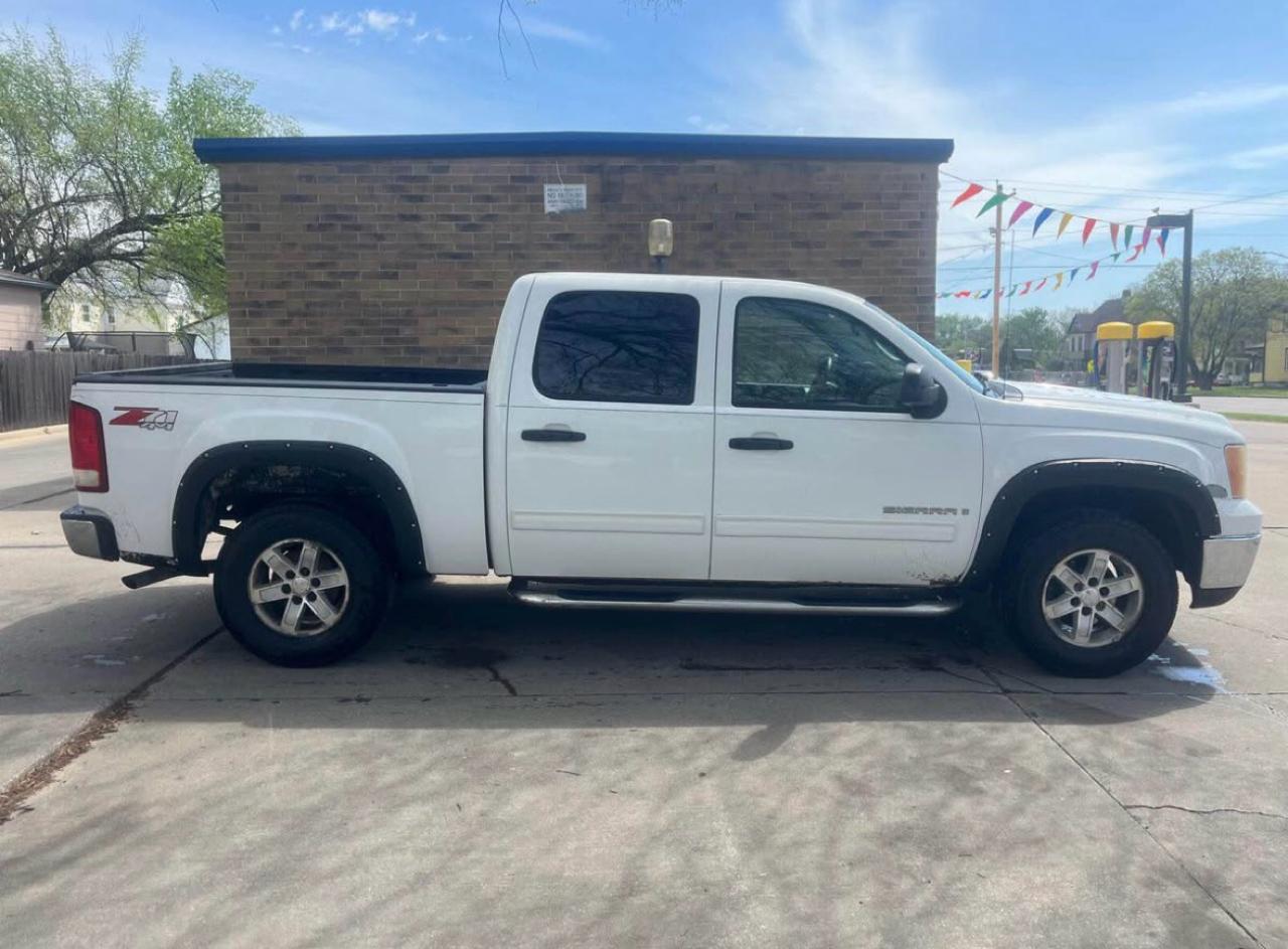 GMC Sierra 1500 Classic 4WD Crew Cab 143.5" SLE 2009