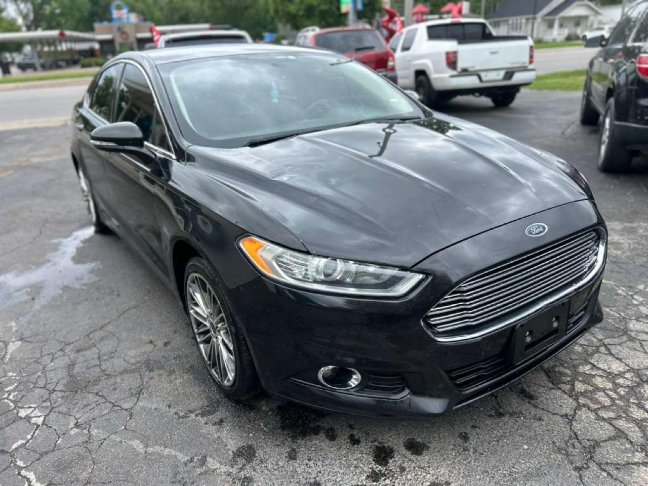 Ford Fusion SE 2015