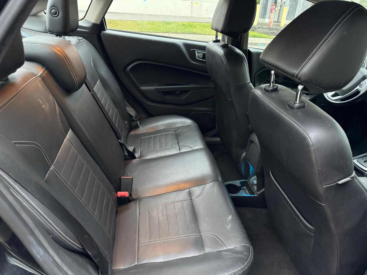 Ford Fiesta Titanium Sedan 2014