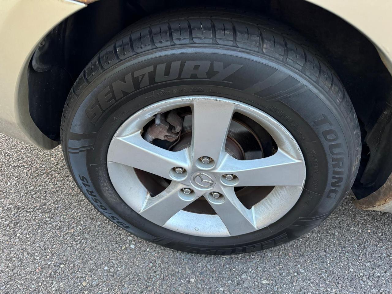 Mazda MAZDA3 i 4-door 2004