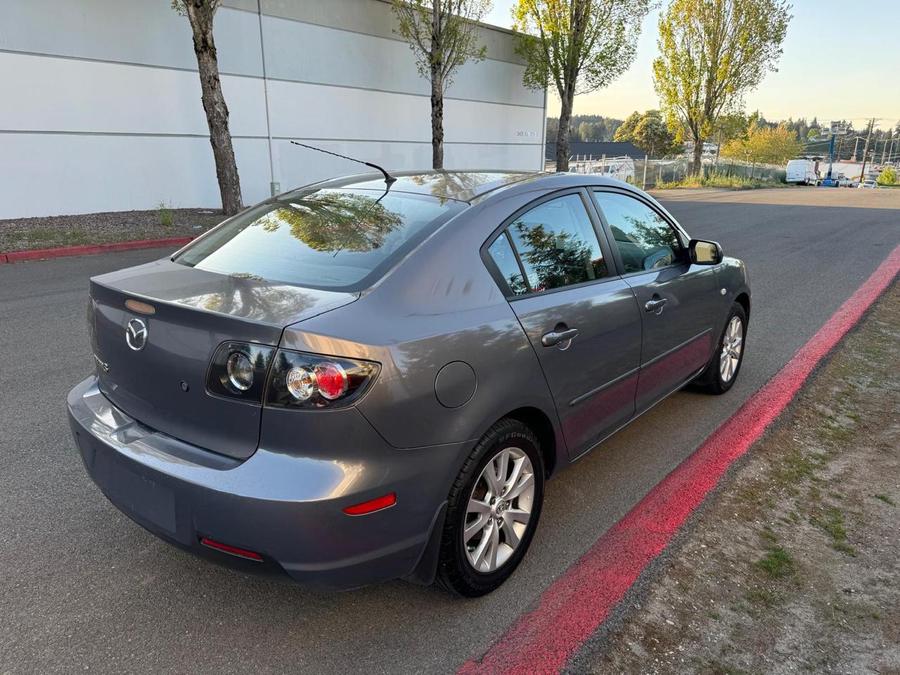 Mazda MAZDA3 i Sport 4-Door 2007