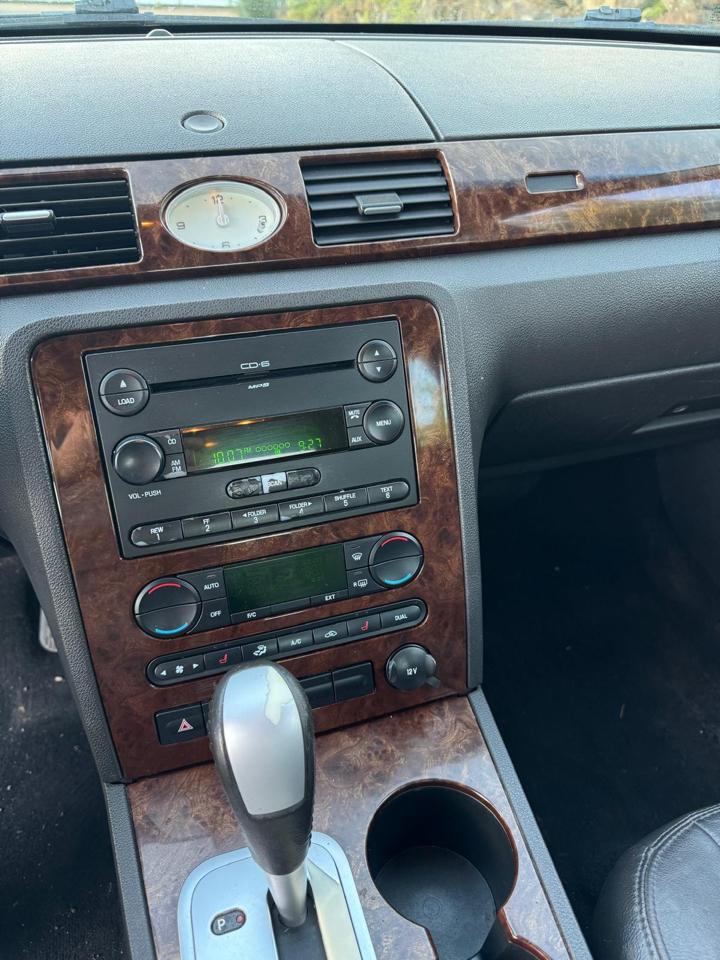 Ford Five Hundred Limited 2005