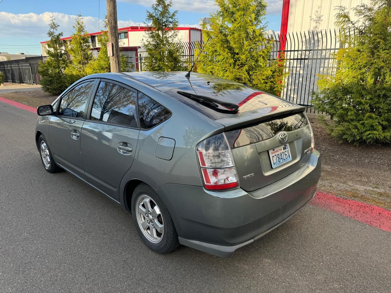 Toyota Prius 4-Door Liftback 2005