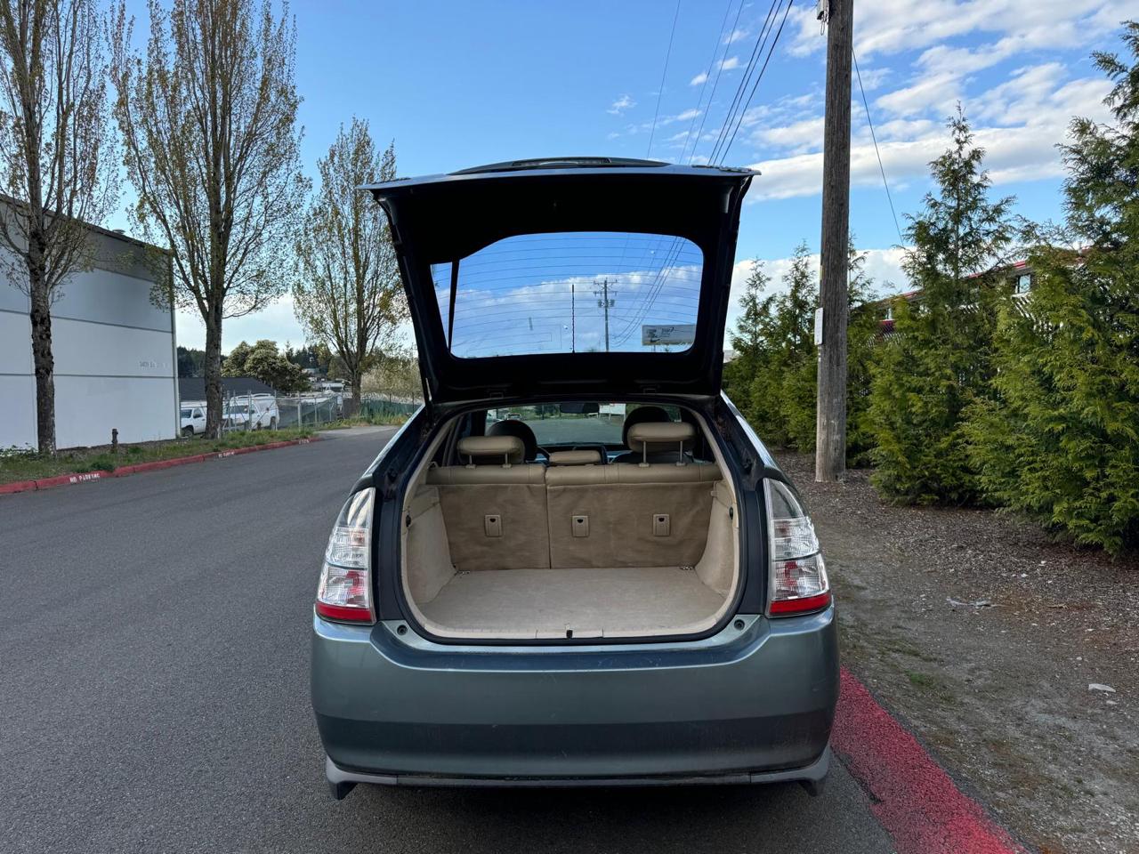 Toyota Prius 4-Door Liftback 2005