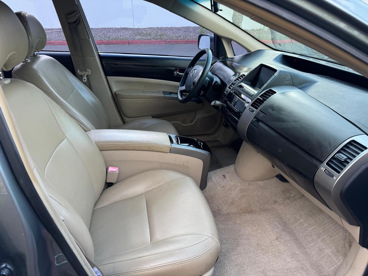 Toyota Prius 4-Door Liftback 2005